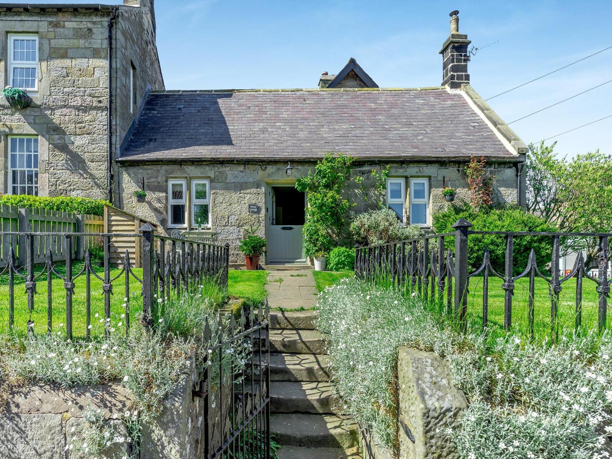 Percy Cottage Chatton Exterior photo